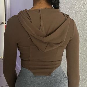 SHEIN Chocolate cropped zip up 🐻